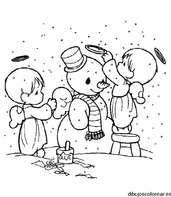 Dibujo de niños haciendo hombre de nieve