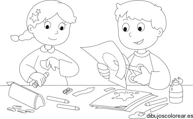 Dibujo de dos niños haciendo la tarea 