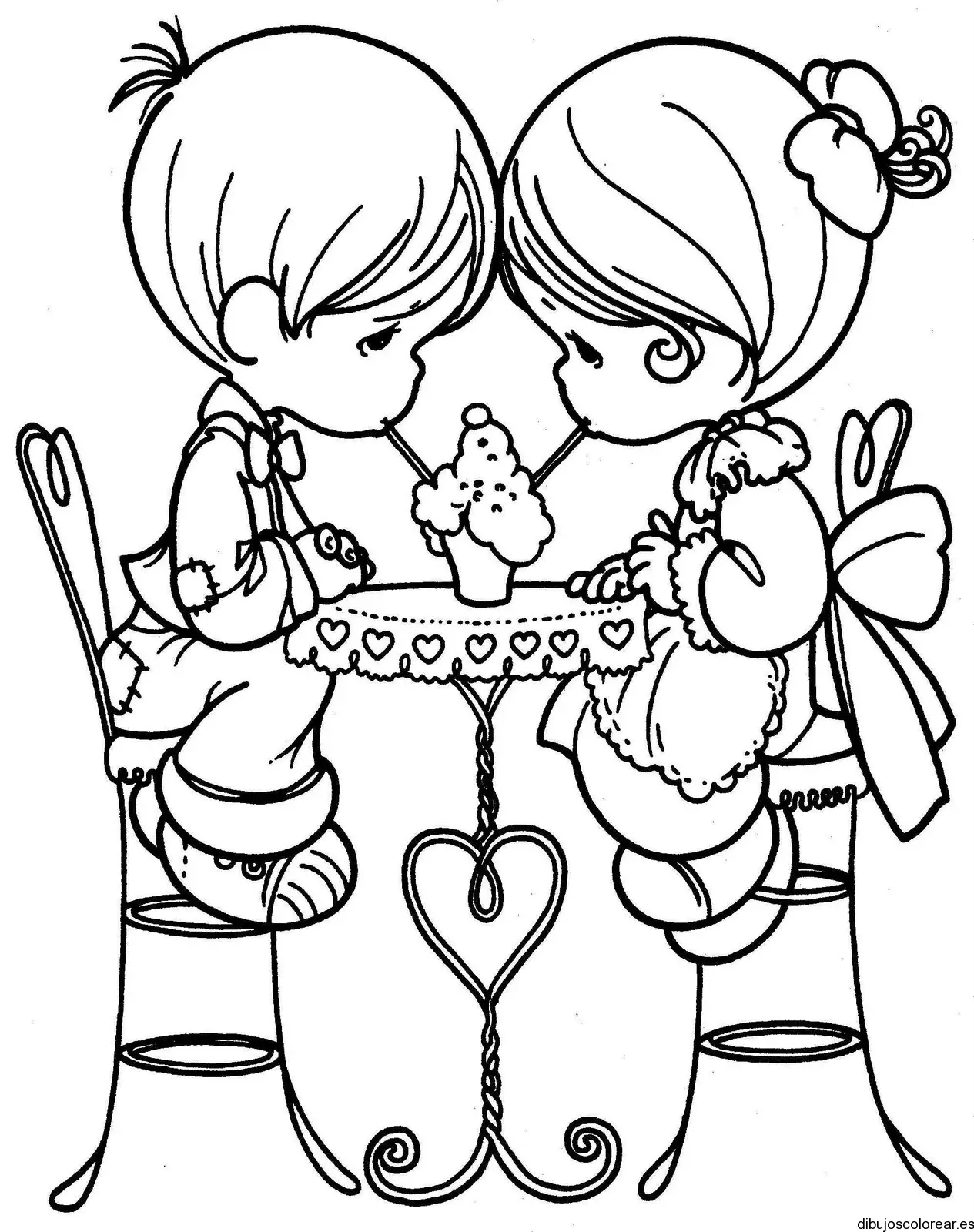 Dibujo de dos niños y una malteada