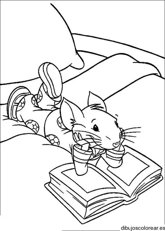 Dibujo de Stuart Little leyendo